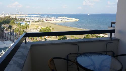 Ларнака: Les Palmiers Sunorama Beach Apartments