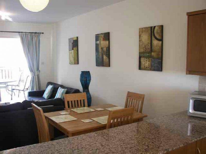 Пейя: Abigail Apartment