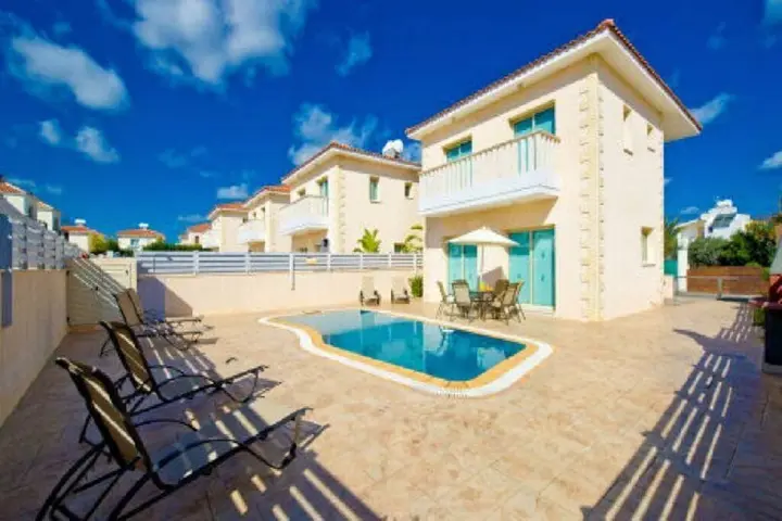 Протарас: Amadora Luxury Villas