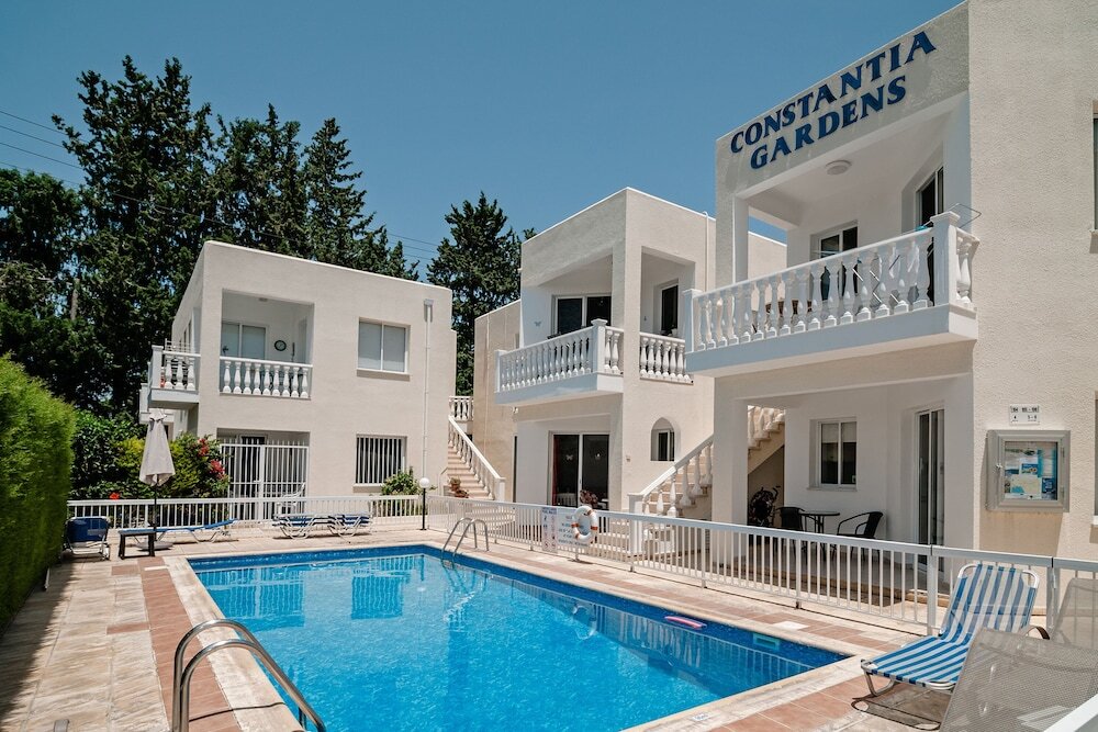 Пафос: Constantia Gardens Apartments