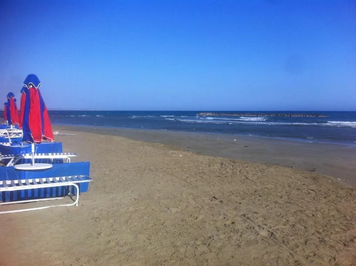 Ларнака: Sandy Beach Apartment 13