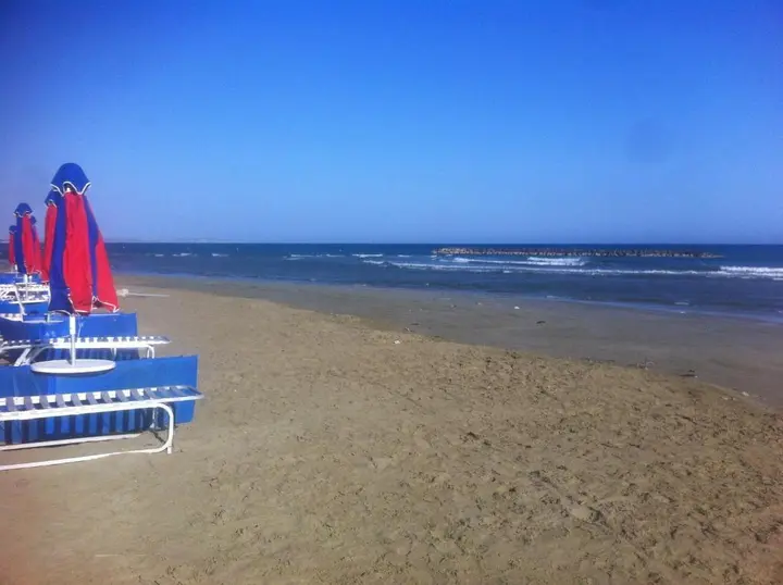 Ларнака: Sandy Beach Apartment 13