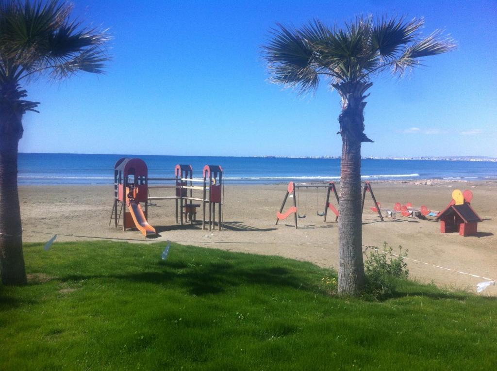Ларнака: Sandy Beach Apartment 13