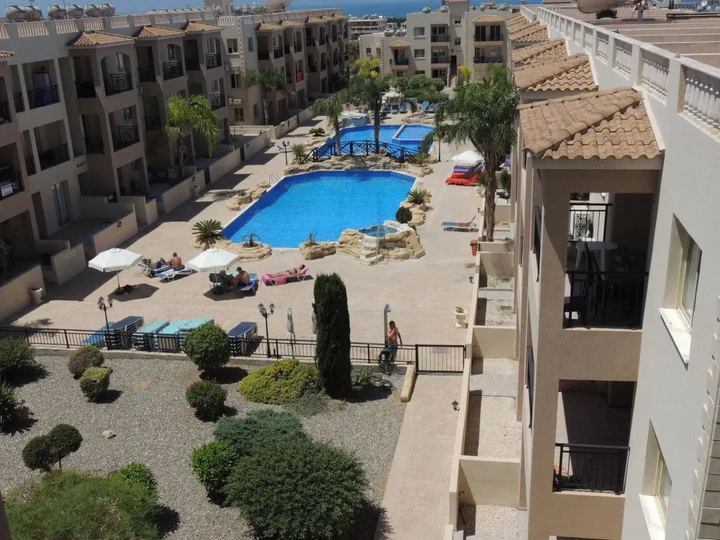 Пафос: Royal Sea Crest
