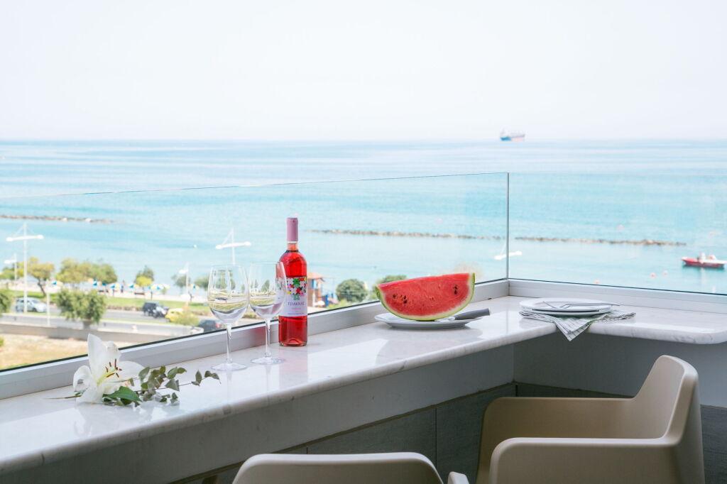 Лимассол: City Sea Business Suites