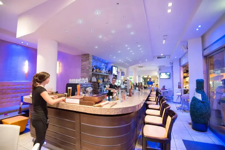 Айя-Напа: Eligonia Hotel Apartments