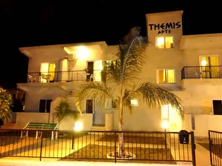 Ларнака: Themis Apartments