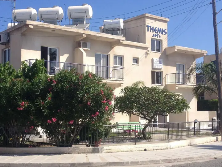 Ларнака: Themis Apartments