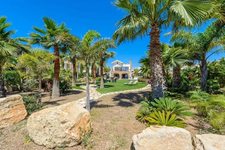 Айя-Напа: Villa Claudia