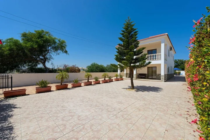 Айя-Напа: Villa Sam in Ayia Napa