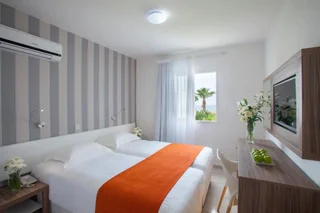 Пафос: Princessa Vera Hotel Apartments