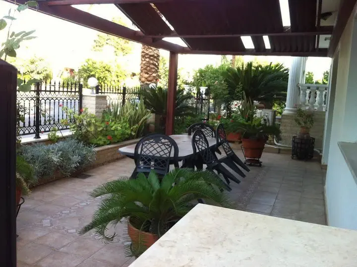 Пафос: Valentinos House