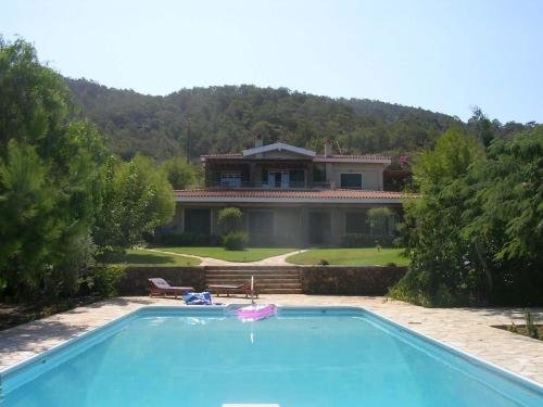 Айя-Марина Хрисохус: Pomos Villa