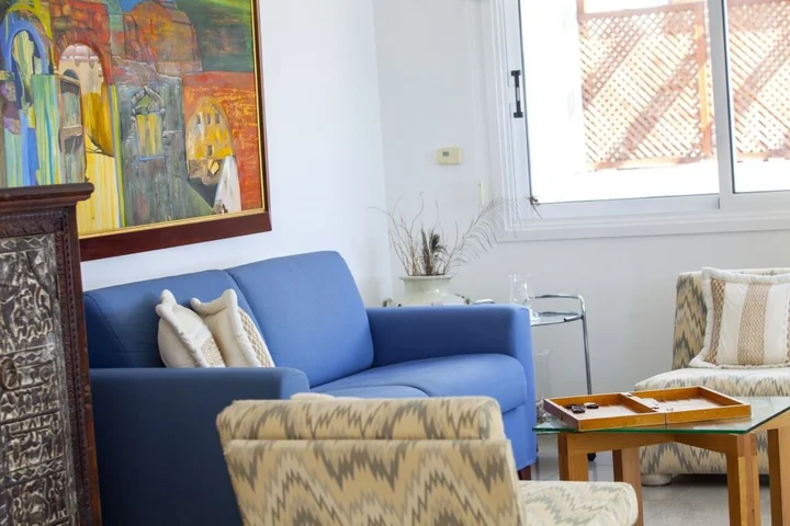 Перволия: Sunset Beachfront Villa Meneou
