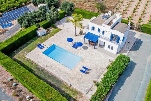 Пейя: Villa Ino