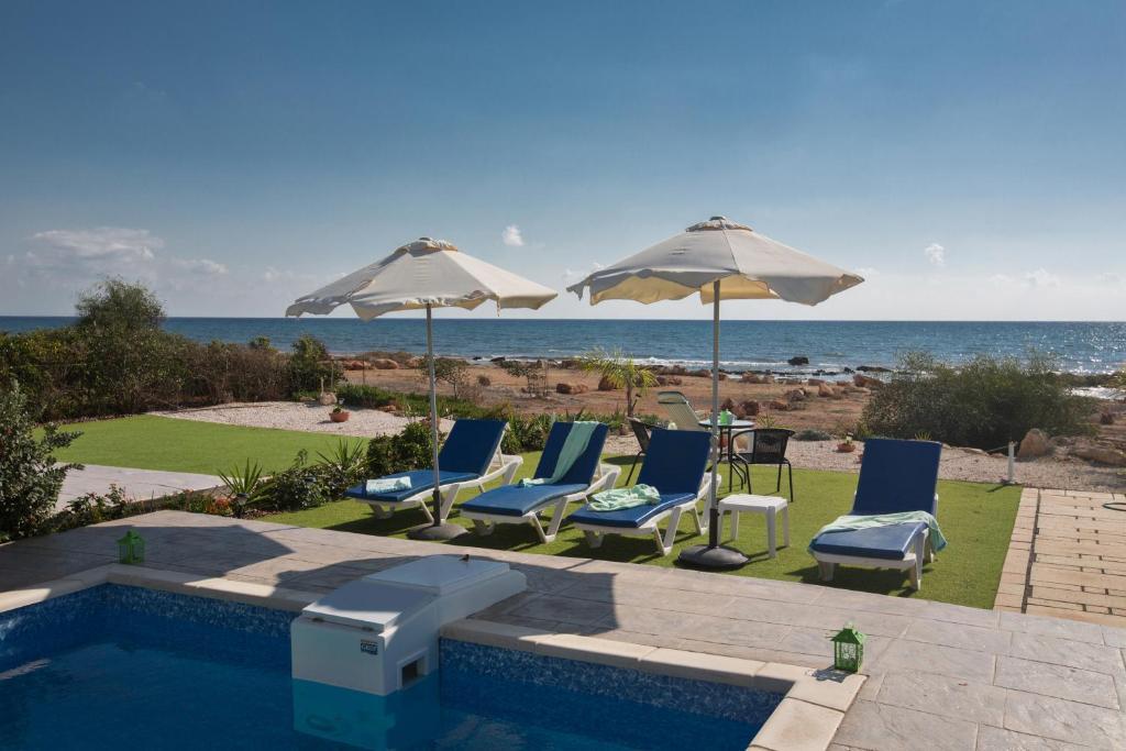 Sea front Villa Dagi (Gorgona Complex, Ayia Napa) — фото 4
