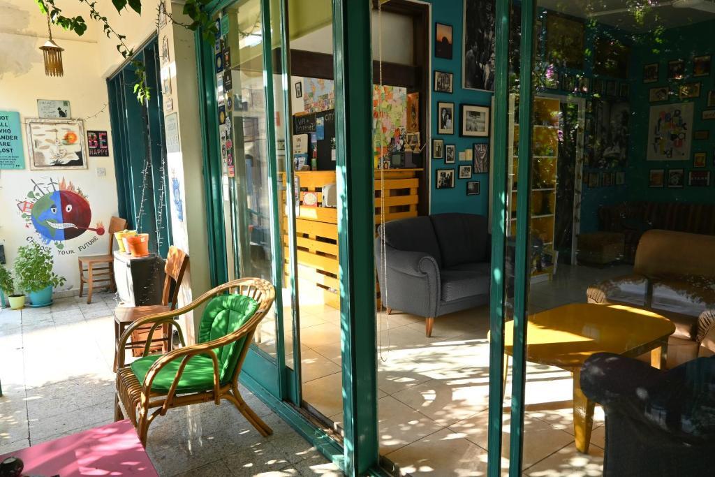 Лимассол: Lemongrass Hostel