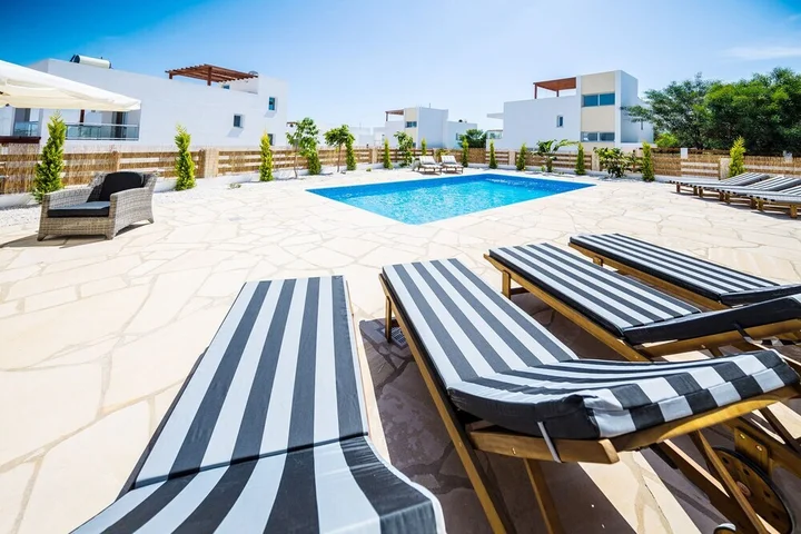 Пафос: Villa Marina