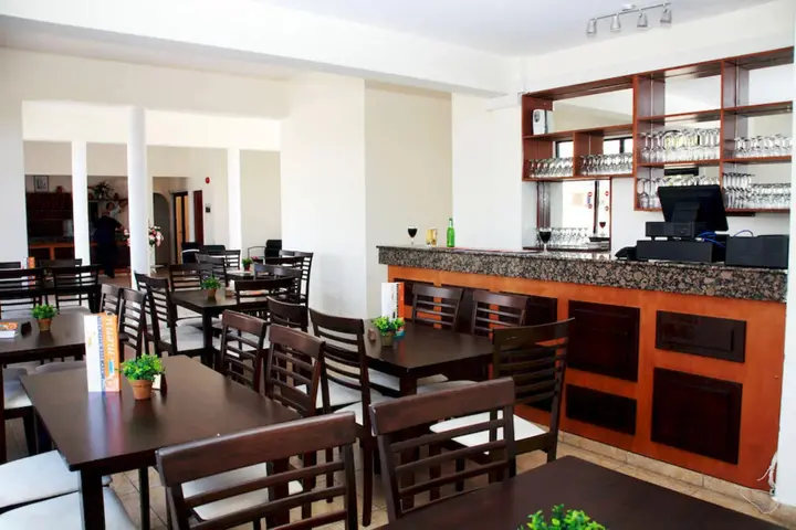 Пафос: New York Plaza Hotel Apartments