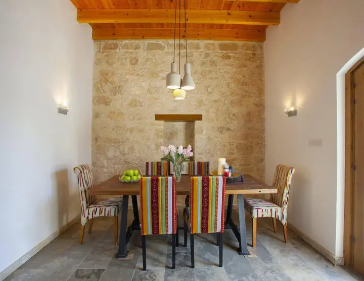 Киссонерга: Mesogi Stone Cottage
