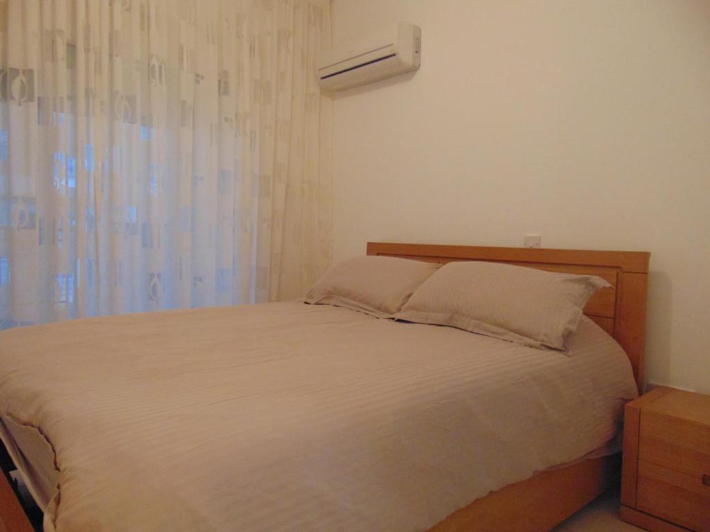 Пафос: Pafilia Garden Apartments
