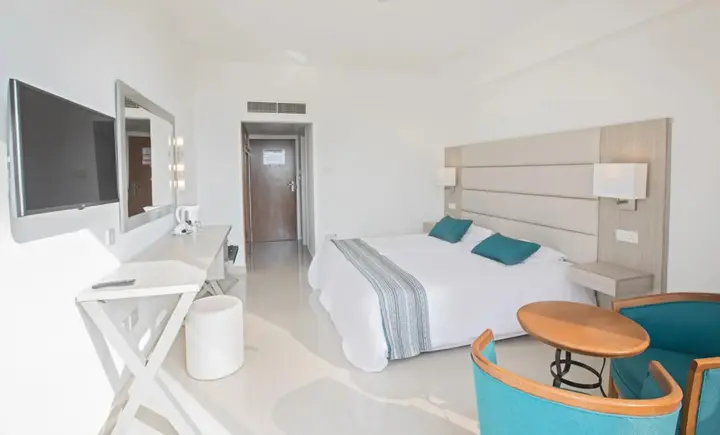 Айя-Напа: Anmaria Beach Hotel