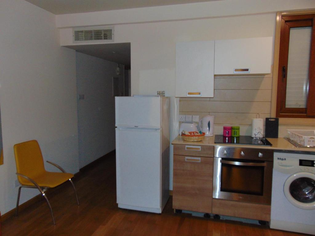 Ларнака: Ithaki Phinikoudes Apartment No. 107