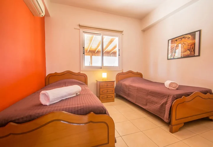 Айя-Напа: Sunset Villa