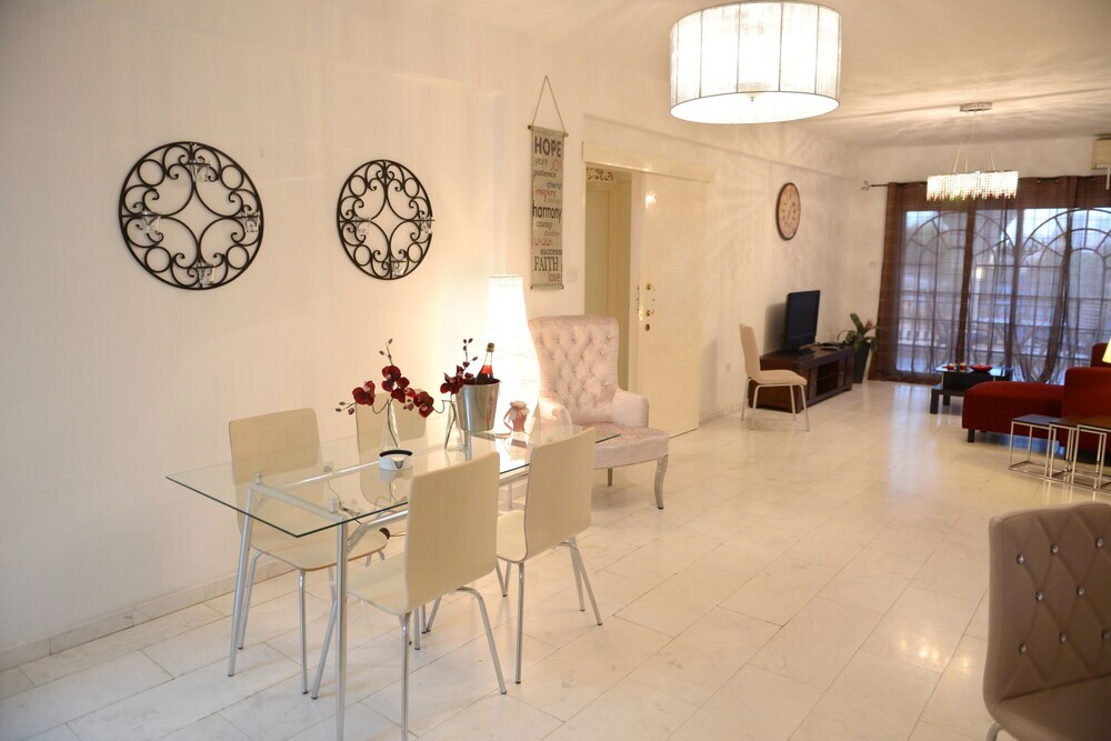 Ларнака: Angela's Luxury Apartments