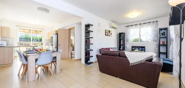 Айя-Напа: Nissi Gardens Villa
