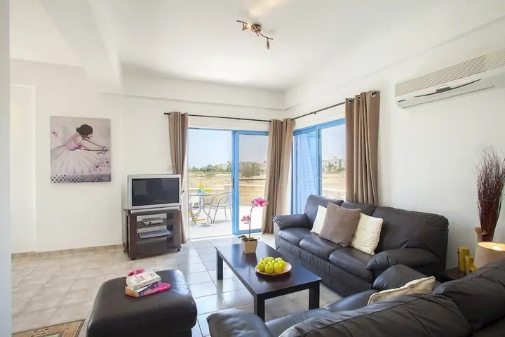 Айя-Напа: Villa Chios