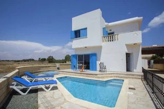 Айя-Напа: Villa Chios
