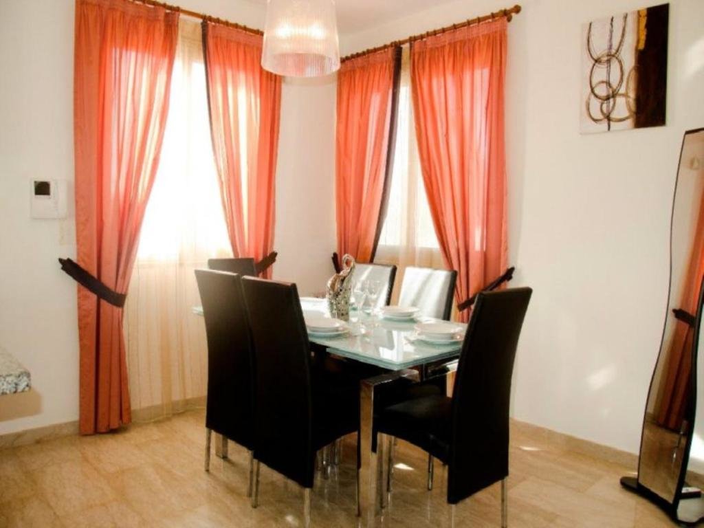 Полис Хрисохус: Villa Saraliana Sandy Beach Villas