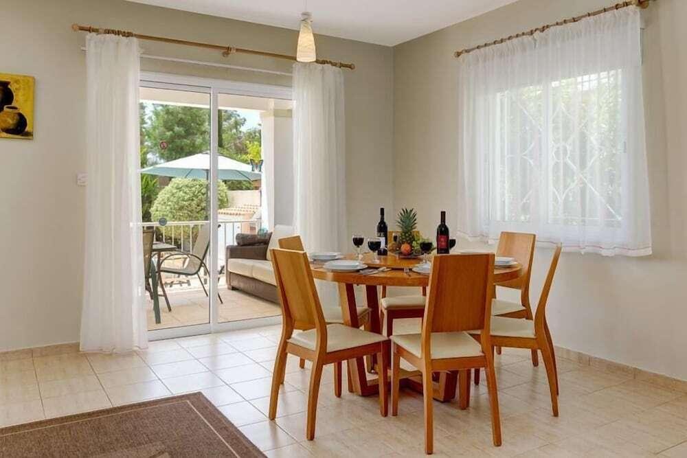 Пейя: Villa Matheus