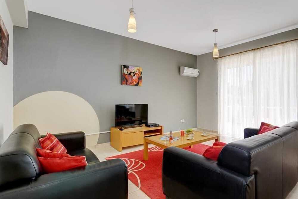 Пейя: Villa Matheus