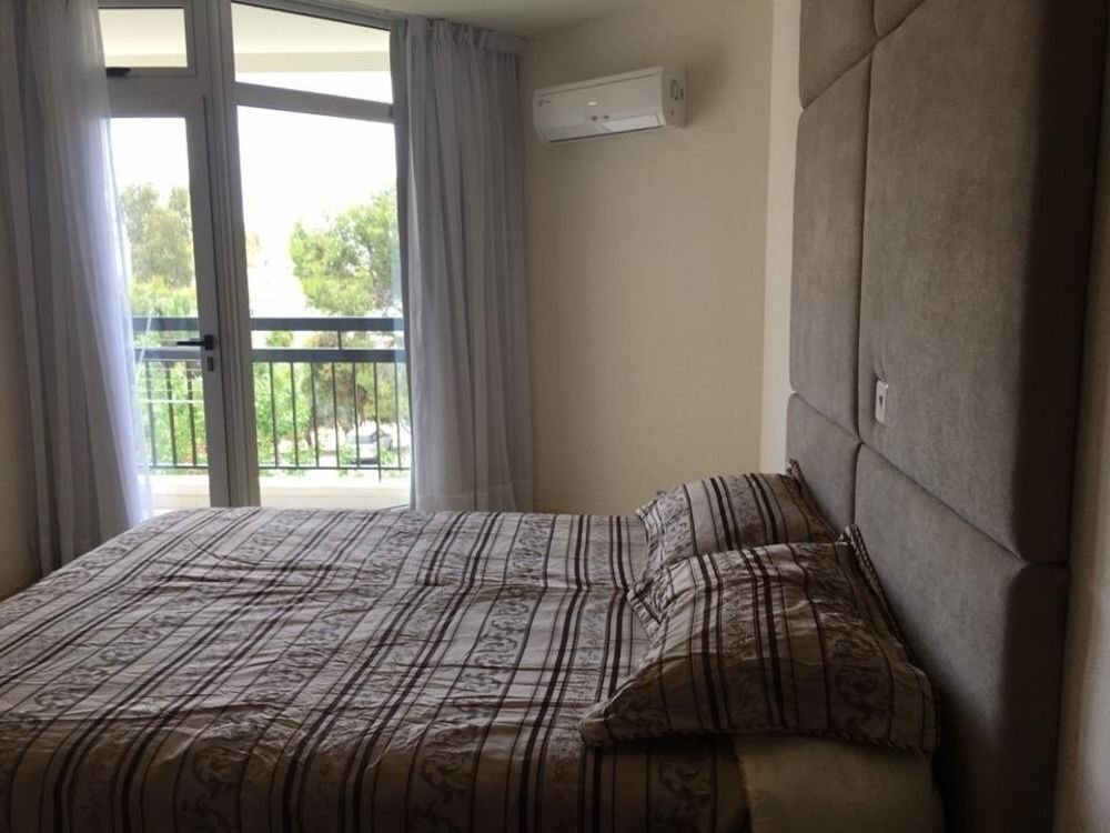 Лимассол: Zavos Marathon Beach Apartments