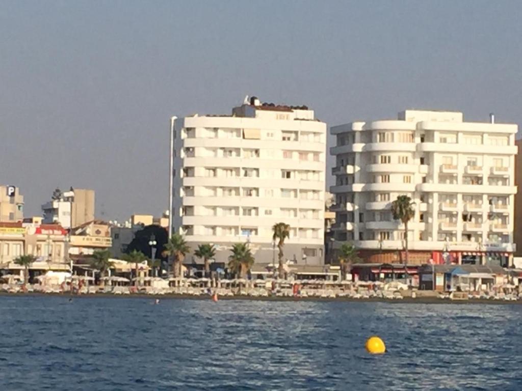 Ларнака: Alex Beach Apartment 51