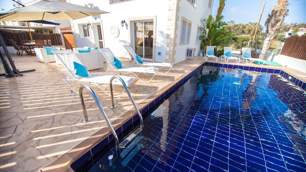 Айя-Напа: Oceanview Villa 137