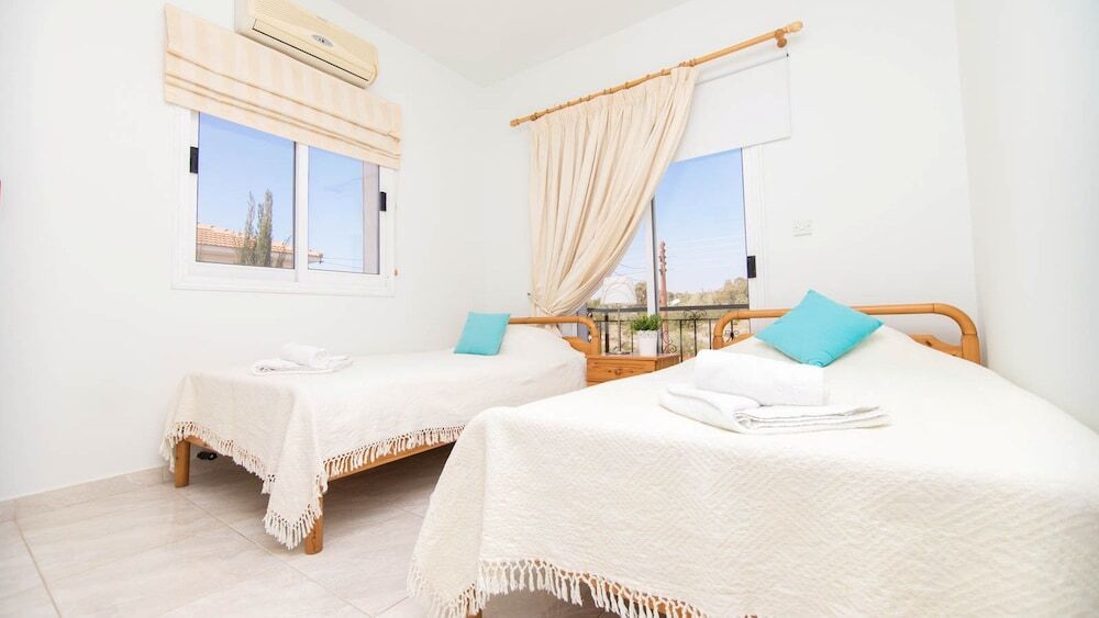 Айя-Напа: Oceanview Villa 137
