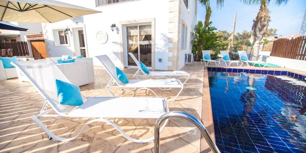 Айя-Напа: Oceanview Villa 137