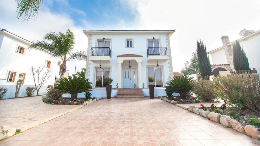 Айя-Напа: Oceanview Villa 137