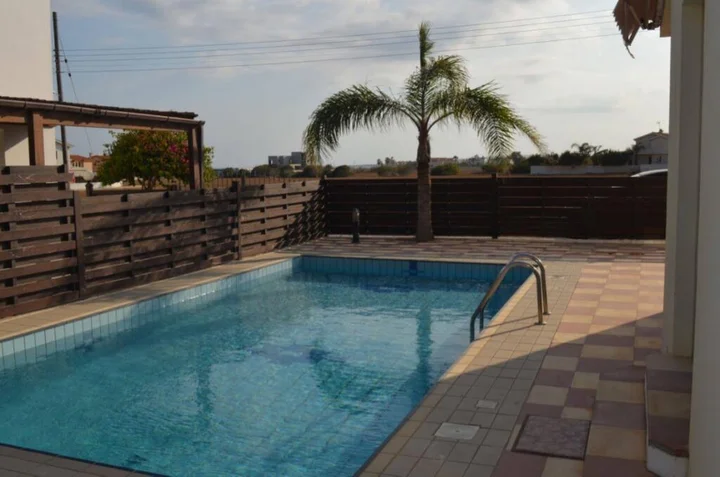Айя-Напа: SeaBreeze Villas with Private Pool