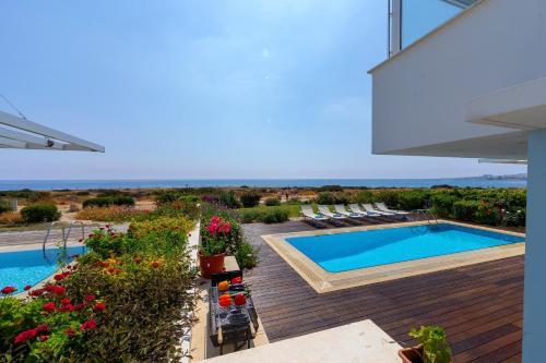 Beachfront Villa Balsa — фото 4