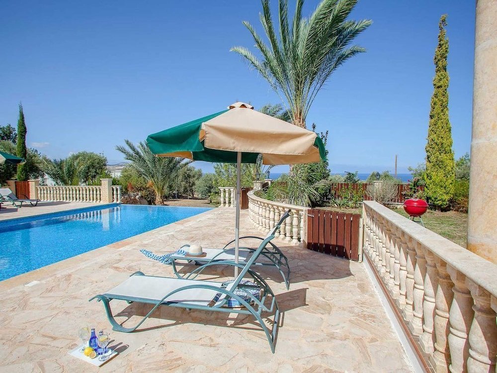 Полис Хрисохус: Twin Palms - Exclusive Luxury Villa Near Latchi