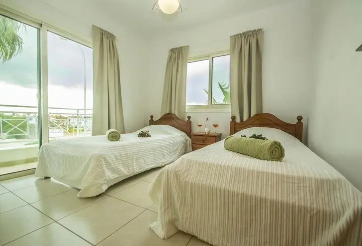 Айя-Напа: Yolanda Holiday Villa