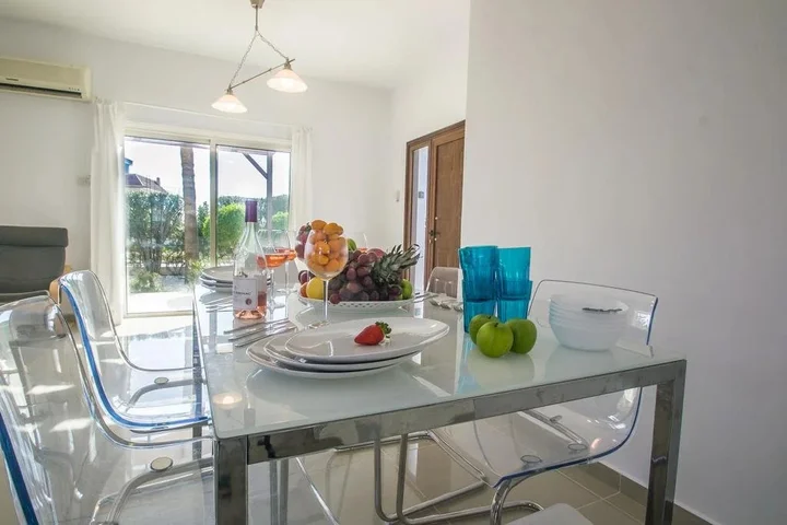Айя-Напа: Yolanda Holiday Villa