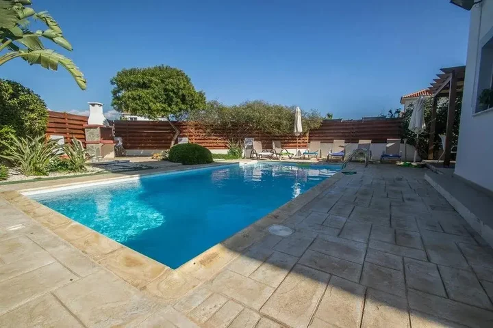 Айя-Напа: Yolanda Holiday Villa