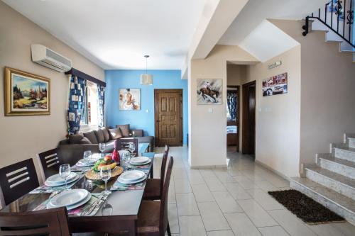 Айя-Напа: Sunny Coast Villa