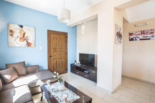 Айя-Напа: Sunny Coast Villa