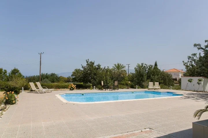 Полис Хрисохус: Eliofos Luxury Villa